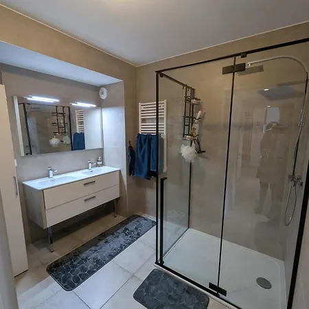 Apartment En Secteur Calme Brignoles